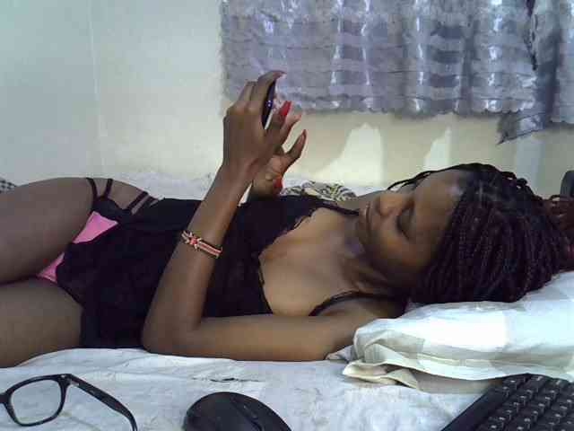 Ebonysly Ebonysly