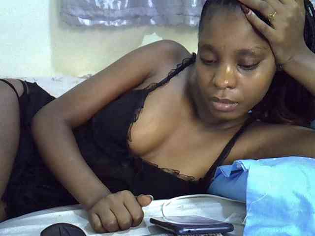 Ebonysly webcam