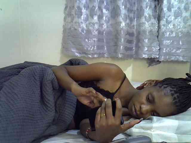 Ebonysly webcam