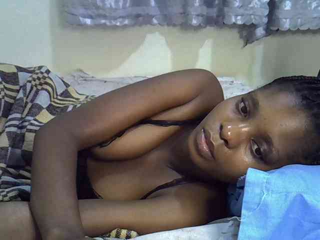 Ebonysly webcam