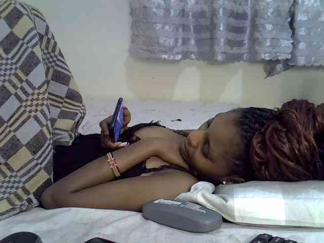 Ebonysly Ebonysly