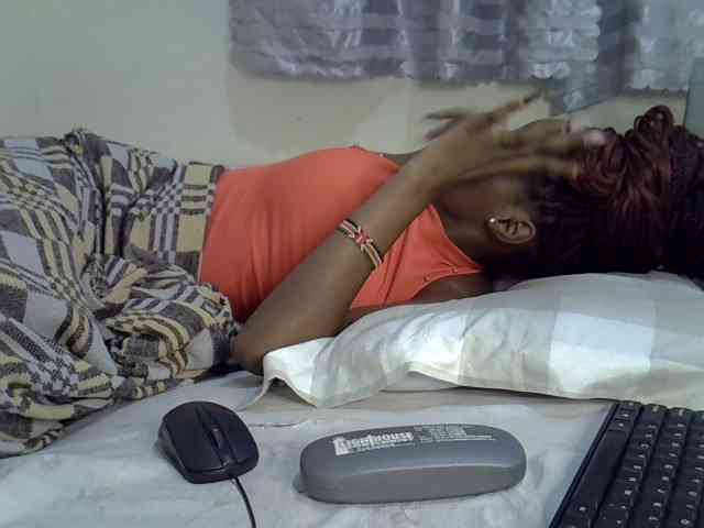 Ebonysly webcam