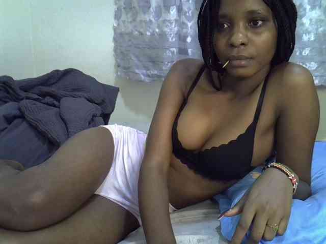 Ebonysly webcam