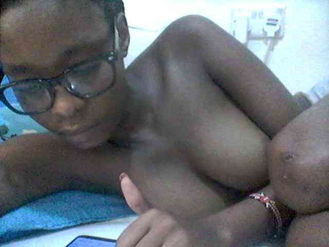 Ebonysly webcam