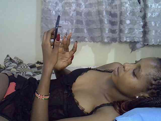 Ebonysly webcam