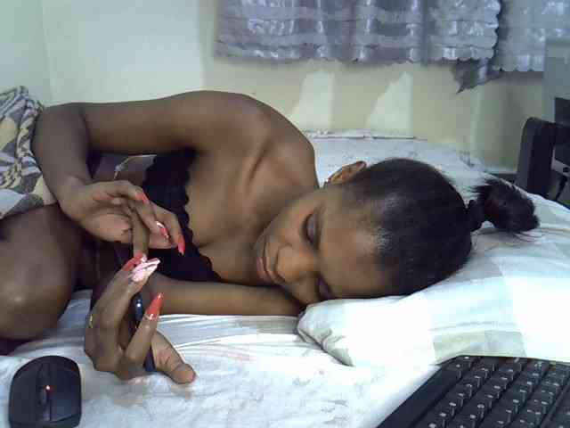 Ebonysly webcam