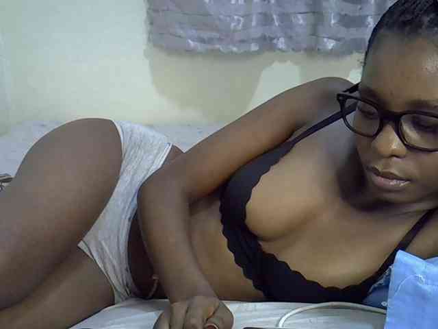 Ebonysly webcam