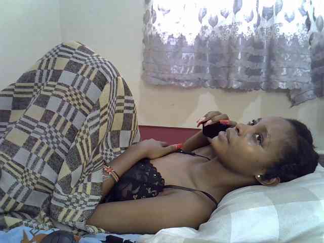 Ebonysly webcam
