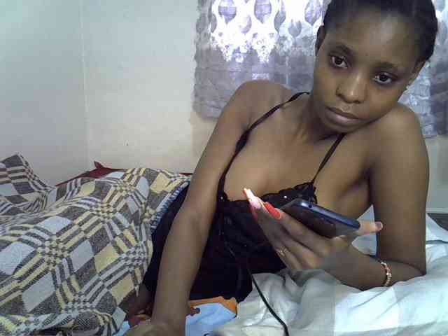 Ebonysly webcam