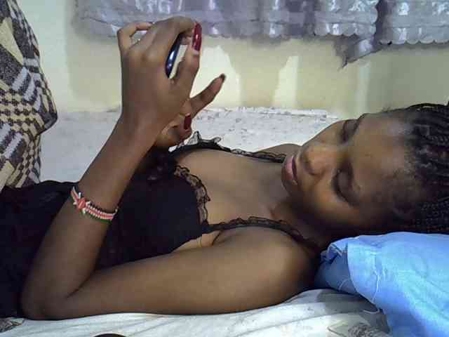 Ebonysly's webcam live show