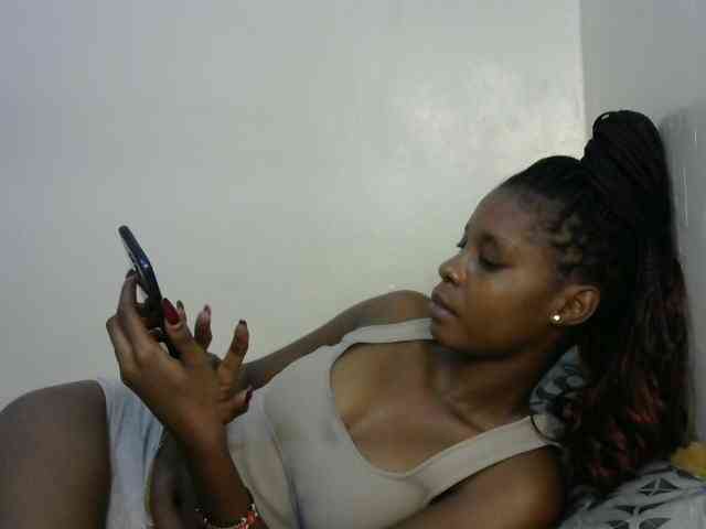 Ebonysly webcam