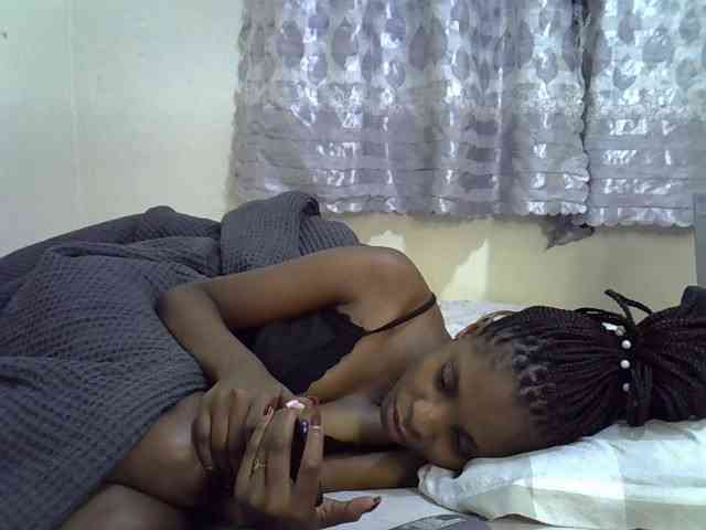 Ebonysly webcam