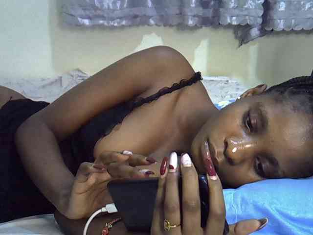 Ebonysly