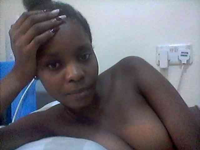 ebonysly's live room
