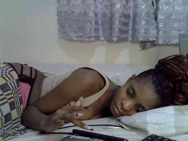 Ebonysly webcam