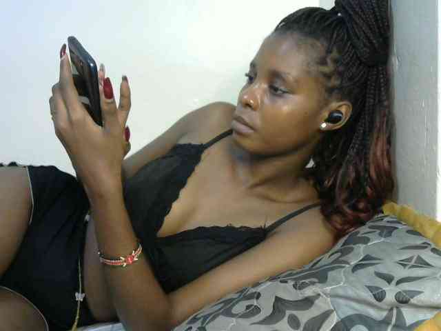Ebonysly webcam