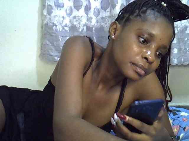 Ebonysly Ebonysly