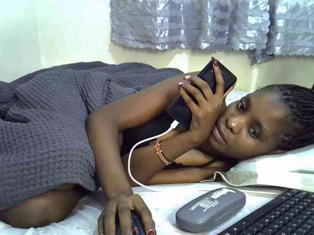 Ebonysly webcam