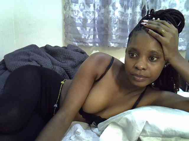 Ebonysly webcam