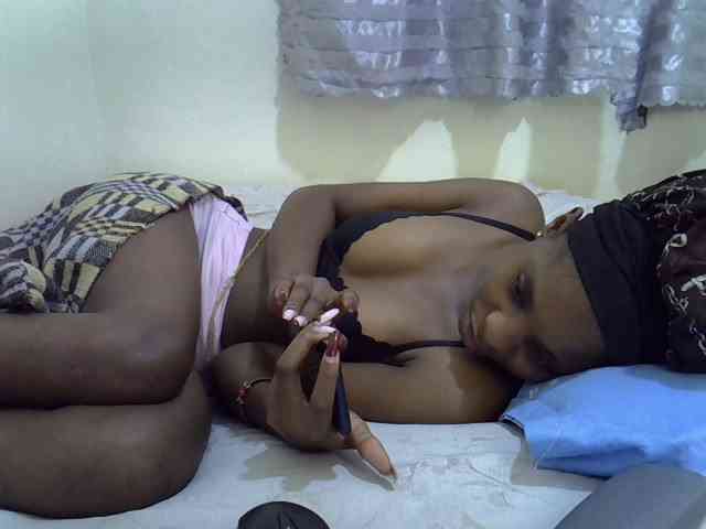 Ebonysly webcam