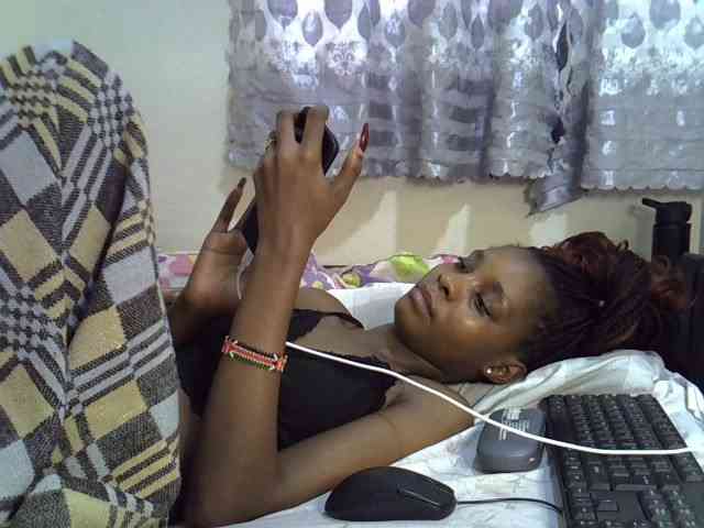 Ebonysly