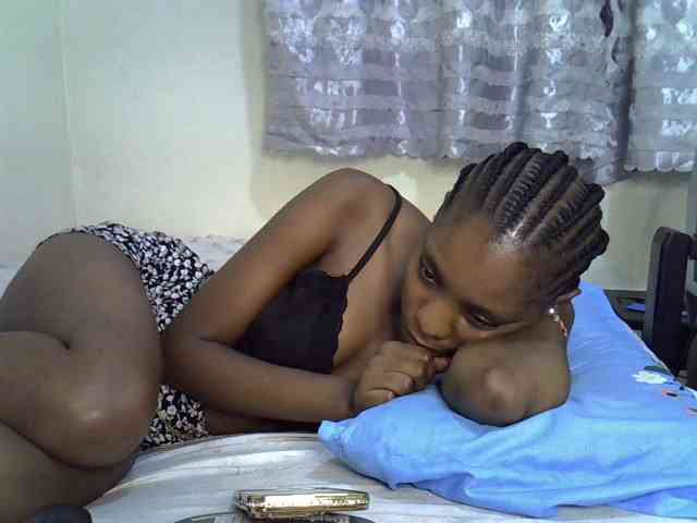 Ebonysly webcam