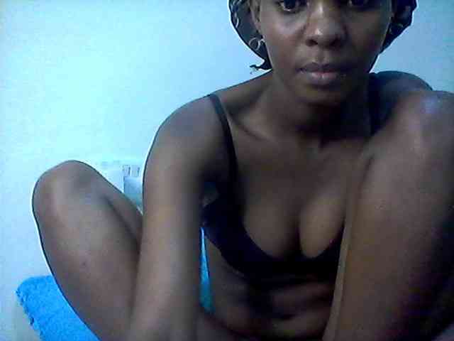 Ebonysly webcam