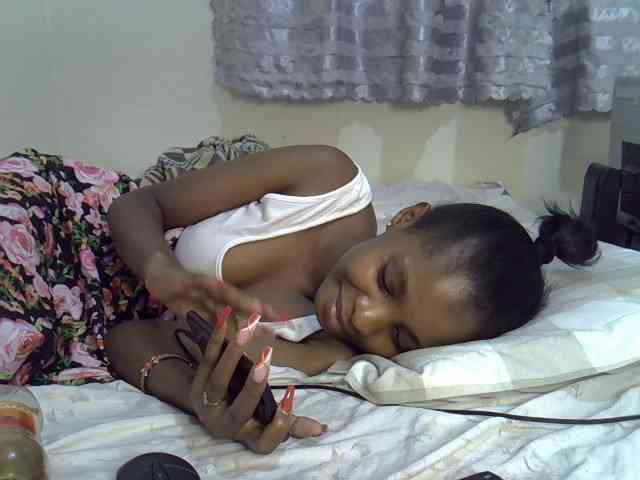 Ebonysly webcam