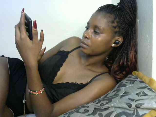 Ebonysly webcam