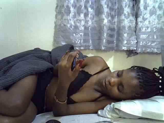 Ebonysly webcam