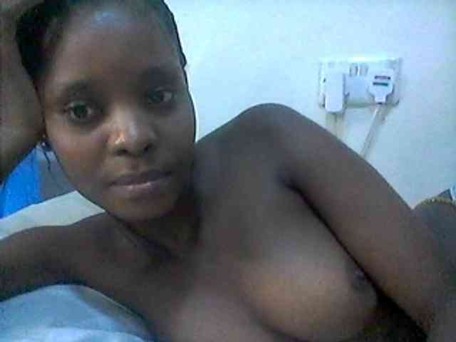 Ebonysly webcam