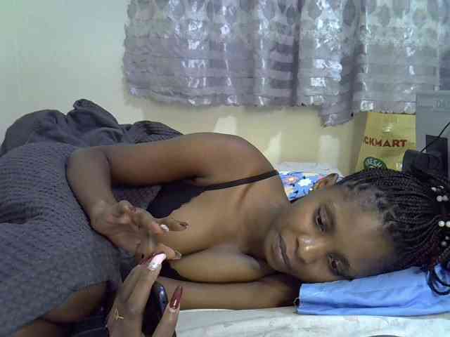 Ebonysly webcam