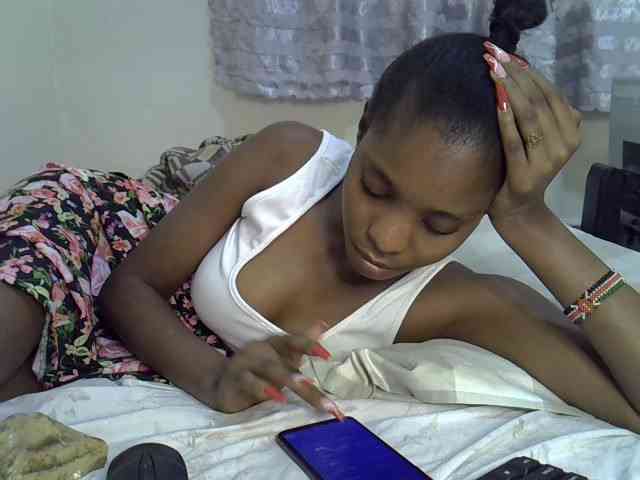 Ebonysly webcam