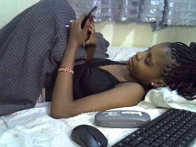 Ebonysly webcam