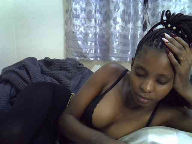 Ebonysly webcam
