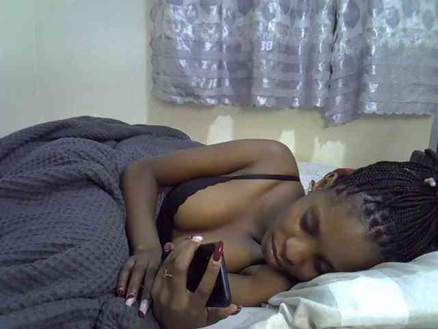 Ebonysly webcam