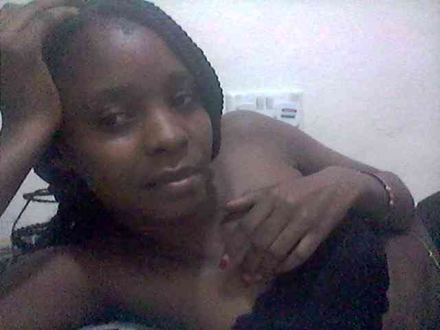Ebonysly webcam