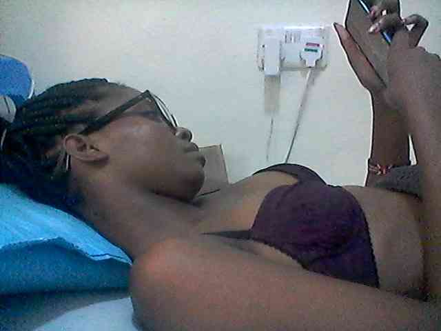 Ebonysly webcam