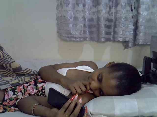 Ebonysly webcam