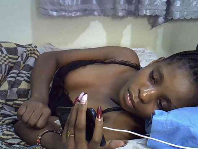 Ebonysly webcam