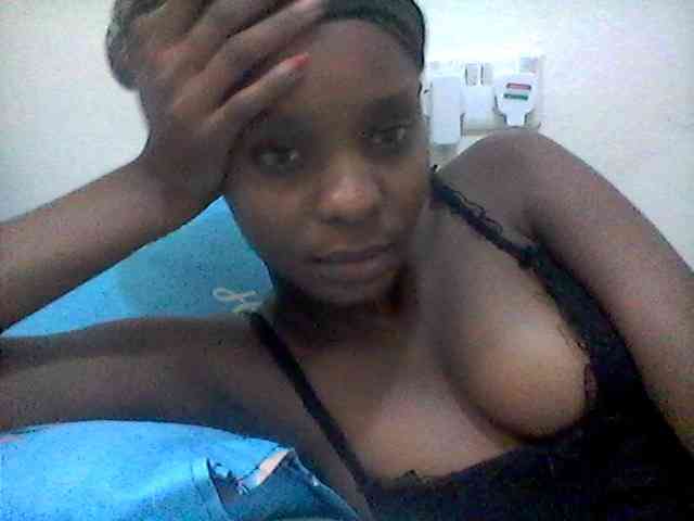 Ebonysly webcam