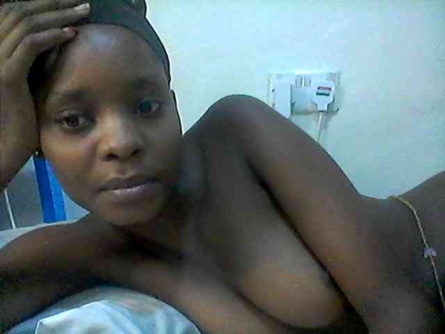 Ebonysly webcam