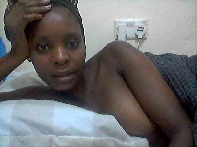 Ebonysly webcam