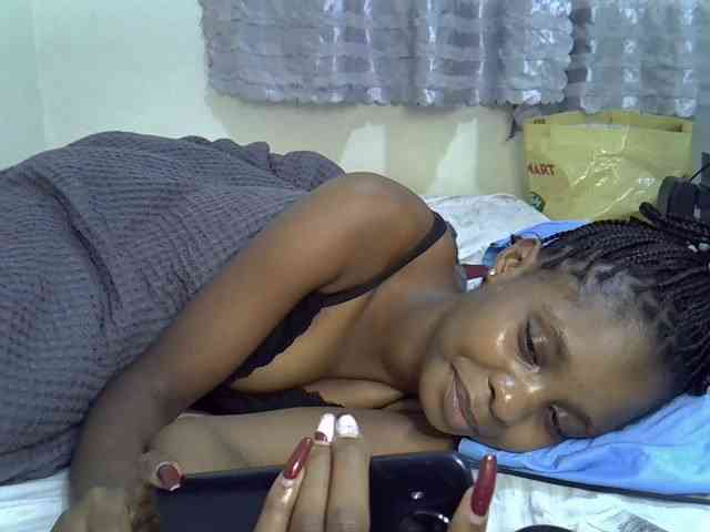 Ebonysly Ebonysly