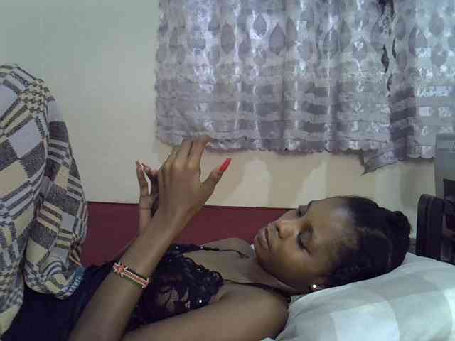 Ebonysly webcam