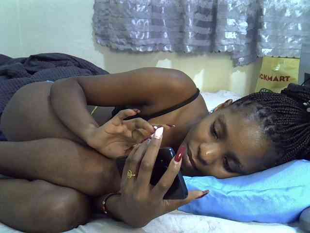 Ebonysly webcam