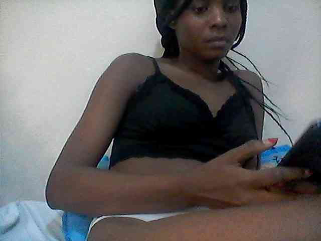 Ebonysly Ebonysly