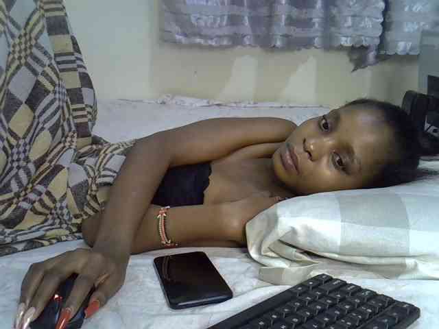 Ebonysly webcam