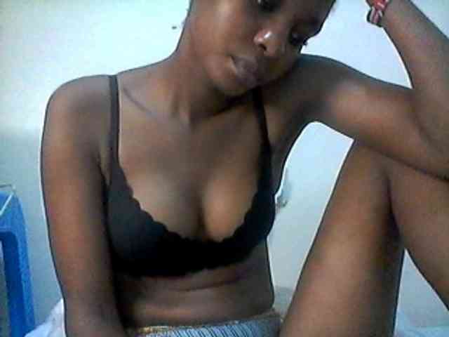 Ebonysly webcam