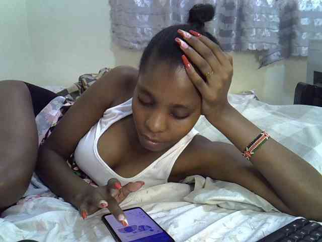 Ebonysly webcam